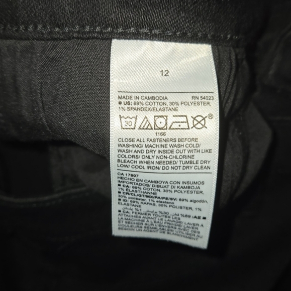 Old Navy High Rise Super Skinny Jeans - Picture 8 of 8